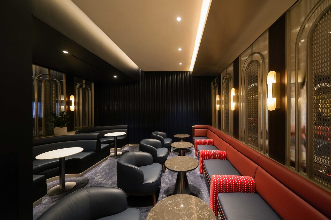 Relaxing seating area in new Dubai lounge