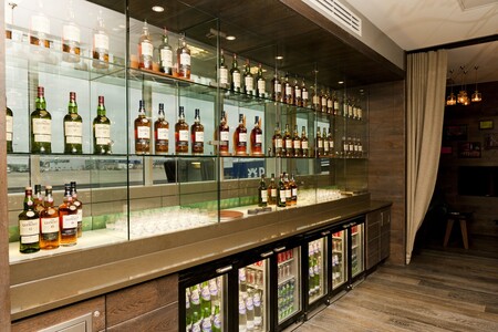 Glasgow lounge